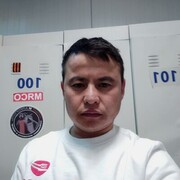  ,   Husanboy, 42 ,  