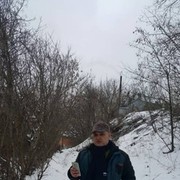  ,   Eli, 44 ,  