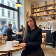 Знакомства Берлин, Агата