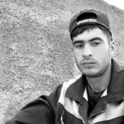  ,  Shaxzodbek, 27