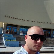  ,   Mikhail, 36 ,   ,   