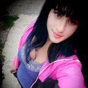  ,  Valentina, 29