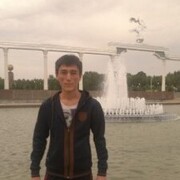  ,  Rizo, 33