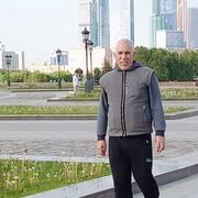  ,   Kenan, 53 ,   ,   