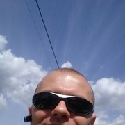  ,   Kiss, 42 ,   