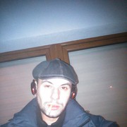  ,  Alex, 35