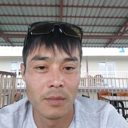  ,  Rinat, 37