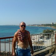  ,   Gio, 45 ,   