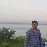  ,   Armik, 27 ,  