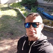  ,  Vitalik, 41