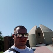  ,   Pasha, 40 ,   ,   , c , 