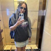  ,   Anna, 39 ,   ,   