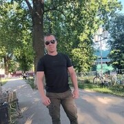  ,   Vladimir, 36 ,   ,   