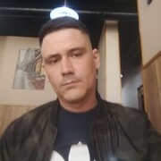  ,   Zhenyay, 38 ,   c 