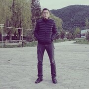  ,  Roman, 24