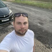  ,   Sergei, 31 ,   c 