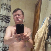 ��,� �����!