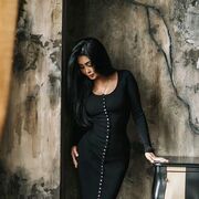  ,   Rose, 27 ,   ,   