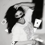   ,   Regina, 25 ,     , c 