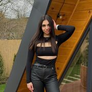  , Milana