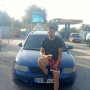  ,  Daniel, 38