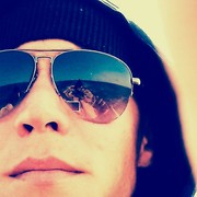  ,  Misha, 34