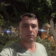  ,   Ali, 40 ,   ,   