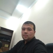  ,  Hakimjon, 33
