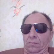  ,   Viktor, 44 ,   ,   
