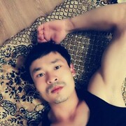  ,   Amir, 33 ,  