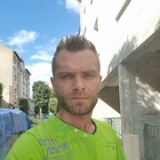  Asnieres-sur-Seine,  Aleksandar, 37