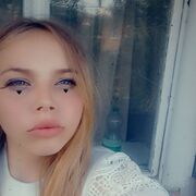  , 