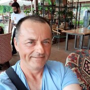  ,  Goran, 54