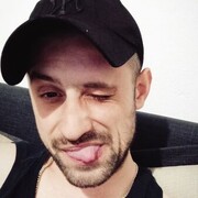  Tuzla,   Strawberry, 30 ,   ,   