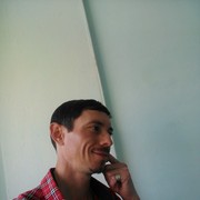  --,   Artur, 44 ,     , c 