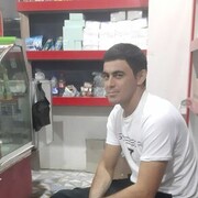  ,  No name, 33