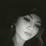  ,  Daniela, 24