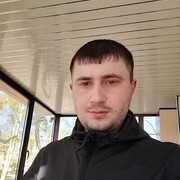  -,   Alexander, 32 ,   ,   , c , 