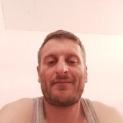  ,   Vardan, 37 ,   ,   