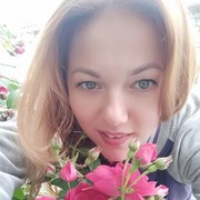  ,   Kriss, 41 ,  