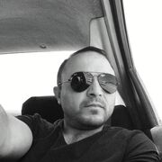  ,   Ali, 44 ,   ,   
