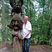  Abbots Langley,   Saulius, 51 ,   