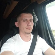  ,  Niku, 32