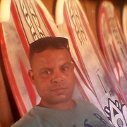  ,  Ali, 36