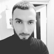  ,  David, 32