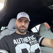  ,   Ash, 37 ,   ,   