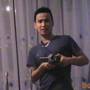  ,   Janik, 39 ,   