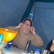  ,   Andreq, 24 ,   ,   