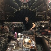  ,  Vahag, 29