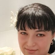  Vimercate,  Viola, 44